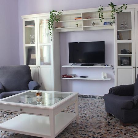 فيلا فلورنسفي L' Oasi Del Cervo - Casa Con Giardino E Posto Auto, Uscita Autostrada A11 المظهر الخارجي الصورة